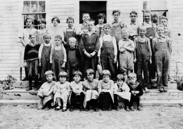 Kendall / Pine Grove Township School Class Portrait circa 1926